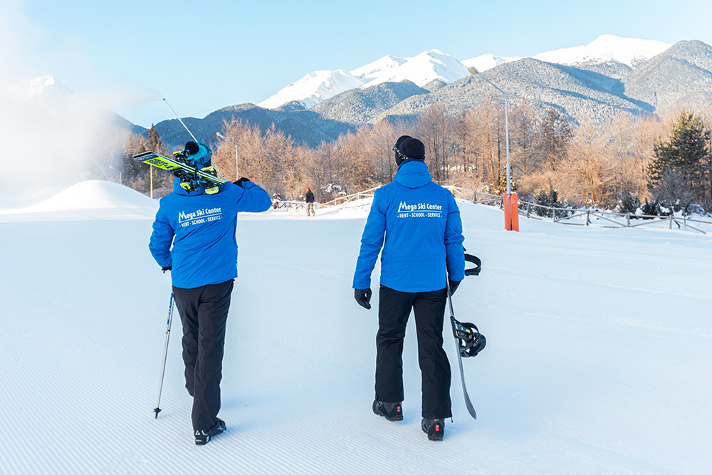Mega Ski Center Bansko Ski Hire Bansko ski rentBansko Ski Hire