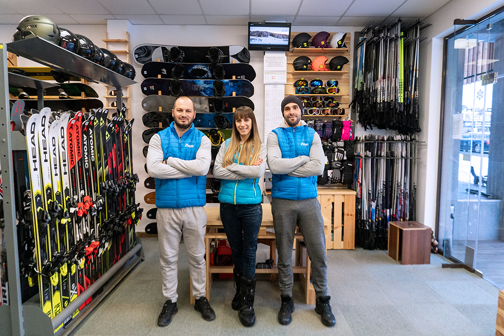 Mega Ski Center Bansko Ski Hire Bansko ski rentBansko Ski Hire